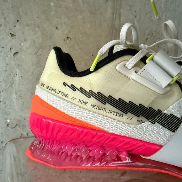 Nike Romaleos 4 SE White Black Bright Crimson SZ 7.5 - Picture 8 of 10